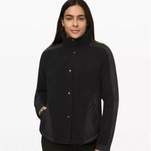 Warm Lululemon Go Cozy Jacket 61% wool